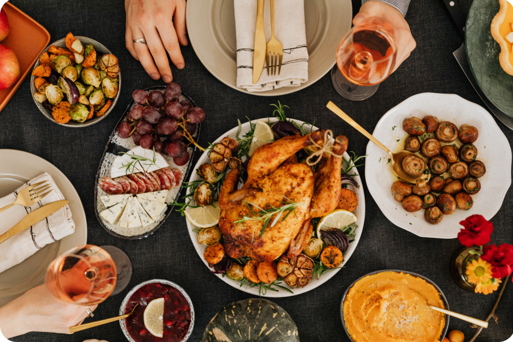 Seasonal outdoor dining at a resort
